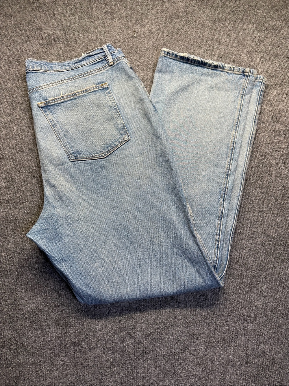 Good American Light Blue Straight Jeans